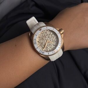 Rose Gold Glitter Dial Women's Watch